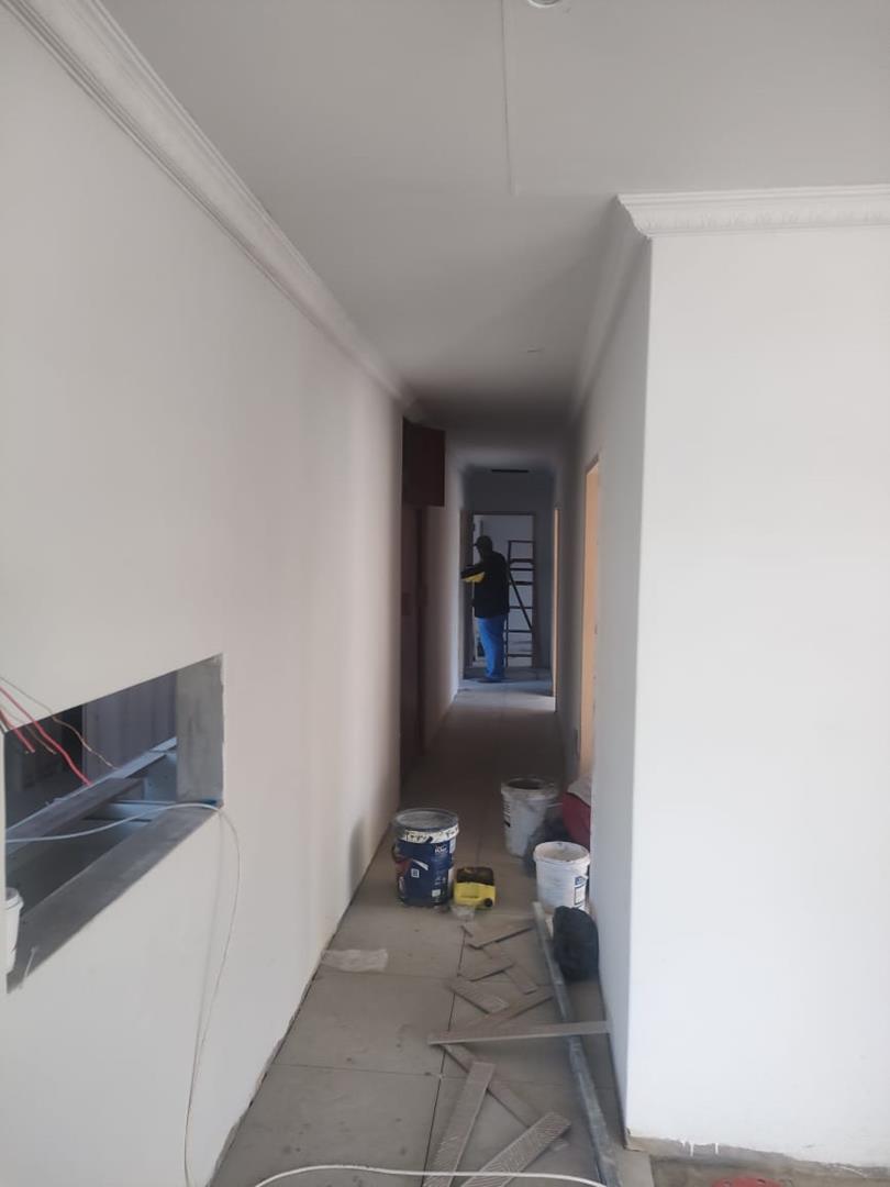 To Let 4 Bedroom Property for Rent in Pellissier Free State